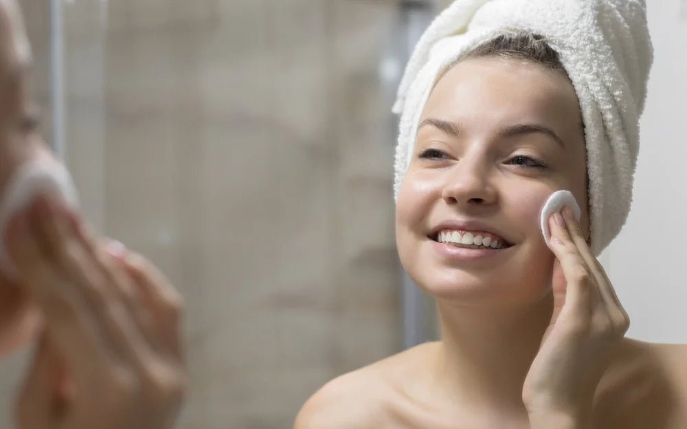 What does toner do for your skin? - PRANA Beauty & Wellness